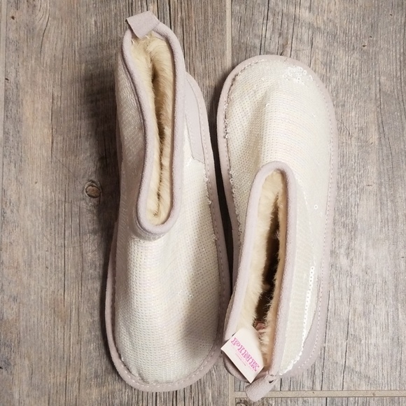 Victoria's Secret PINK Sequin Fur Booties Soes - Picture 2 of 7